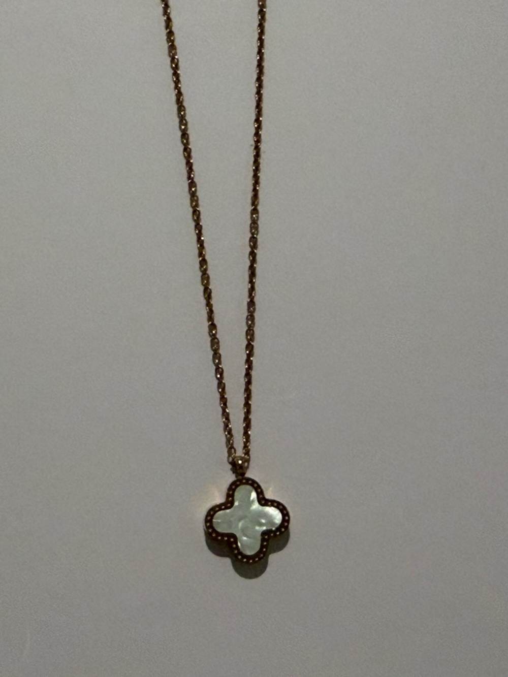 Double Sided Clover Necklace (Mother of Pearl & Black)